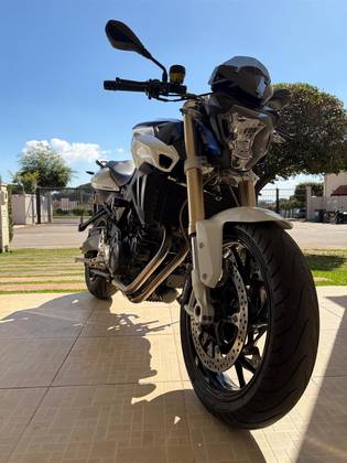 BMW F 800 R BMW F 800 R